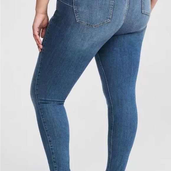 Torrid Bombshell Stretch Blue Skinny Jeans for Women NWT - Picture 2 of 6